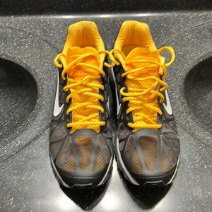 Nike Airmax live strong, black size 13